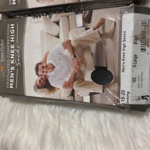 Ames walker graduated compression mens knee high socks style 103